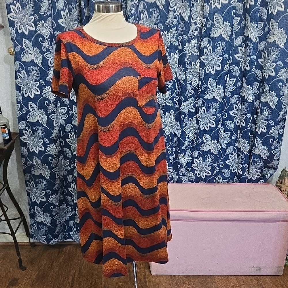LuLaRoe Orange and Black Wave Midi Dress